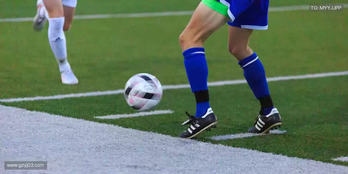 🎥专业解说，带你看透赛场背后的战术密码！🎙️